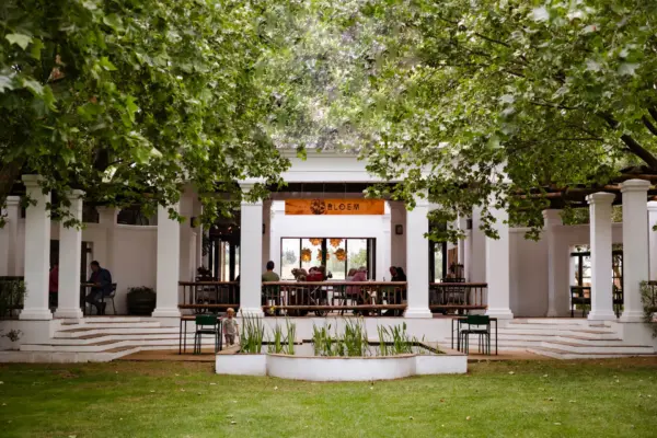 Bloem Restaurant