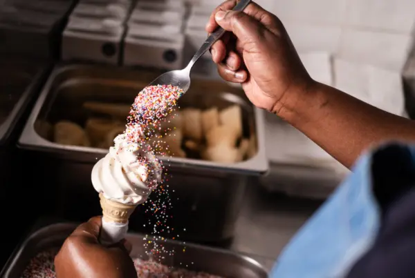 With every De Vrije Burger purchased you get a De Vrije Roomys